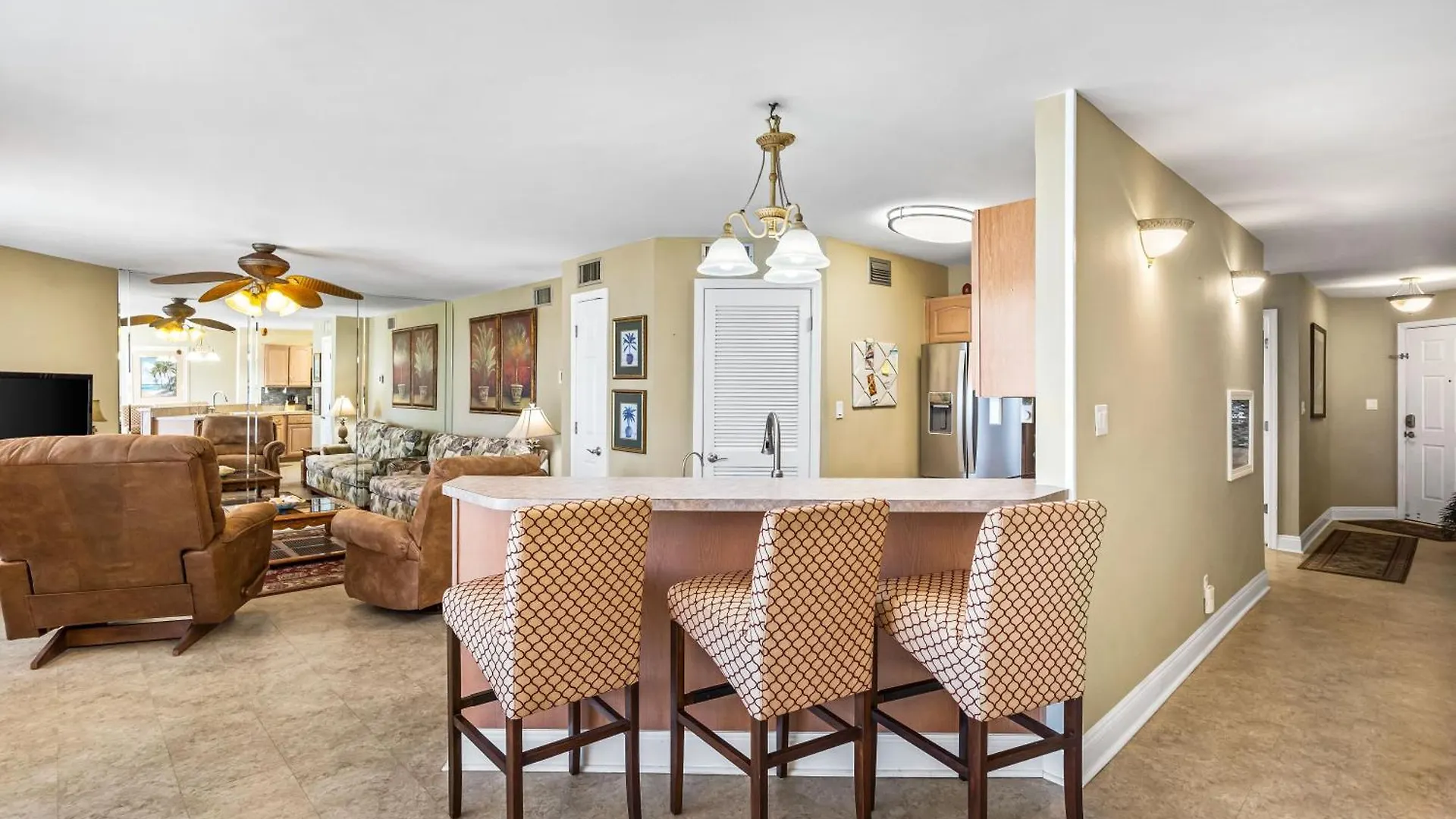 Apartment Aquavista Beach Resort By Sand Seeker Vacations Panama City Beach