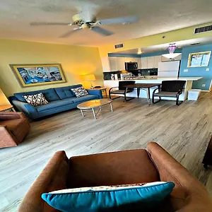 ocean-walk-resort-708.thedaytonabeachhotels.com/