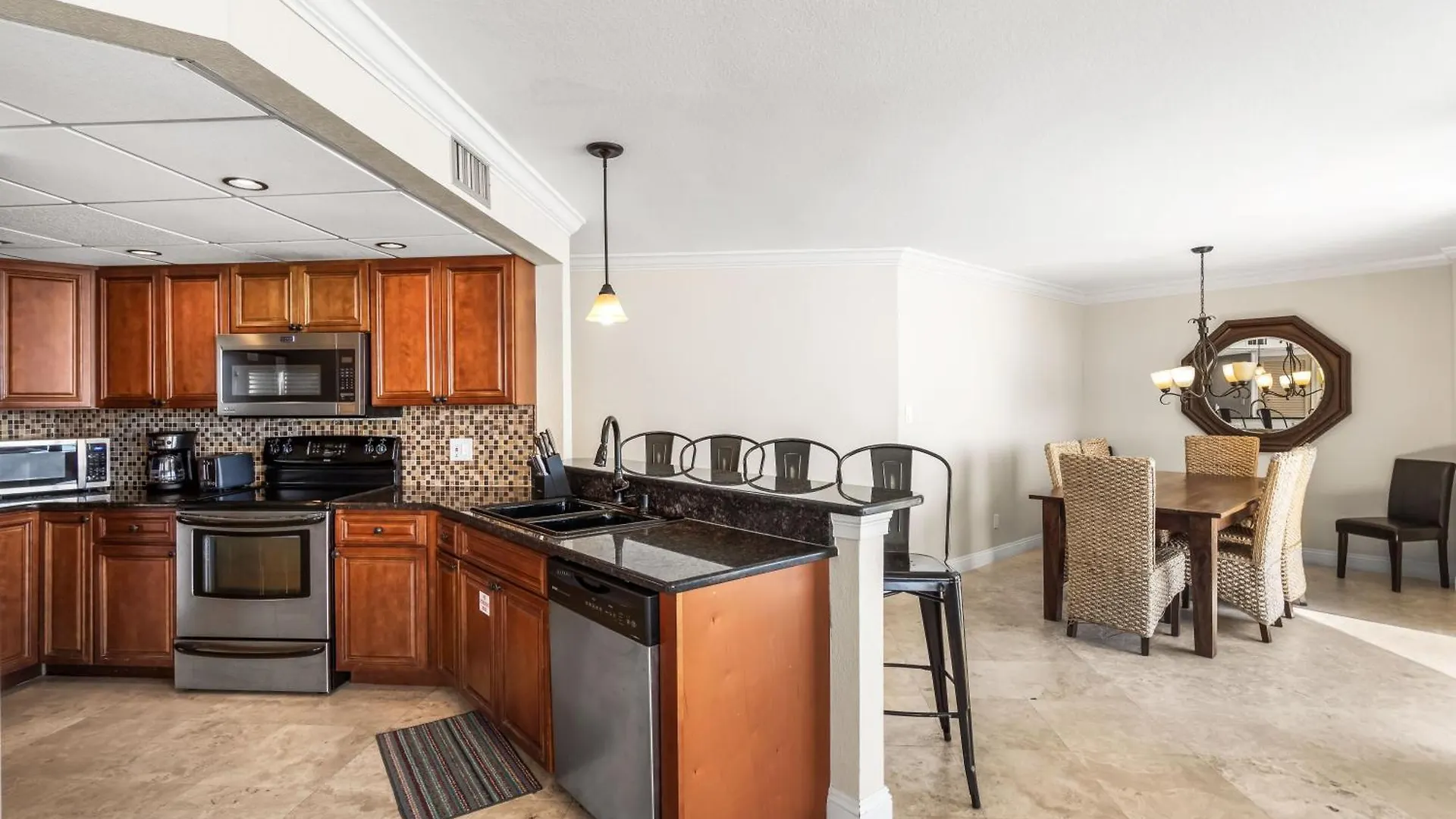 Aquavista Beach Resort By Sand Seeker Vacations Panama City Beach
