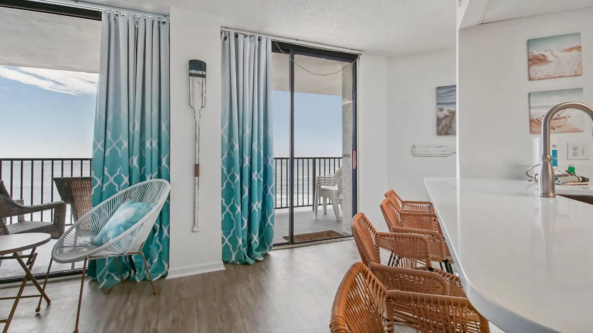 Apartment Aquavista Beach Resort By Sand Seeker Vacations Panama City Beach